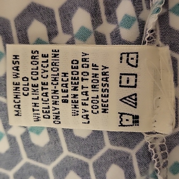 Max Studio medium mini skirt stretchy - Picture 3 of 4